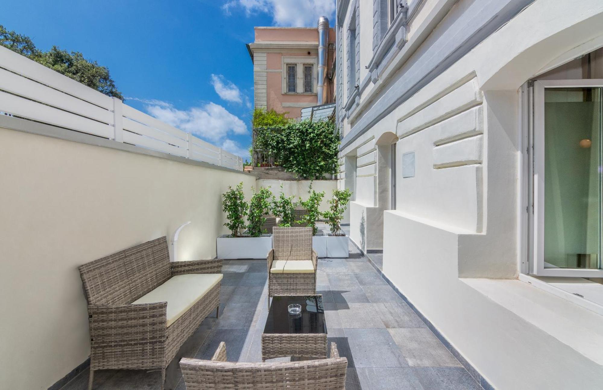 Hotel Tirreno Marina di Massa Eksteriør billede