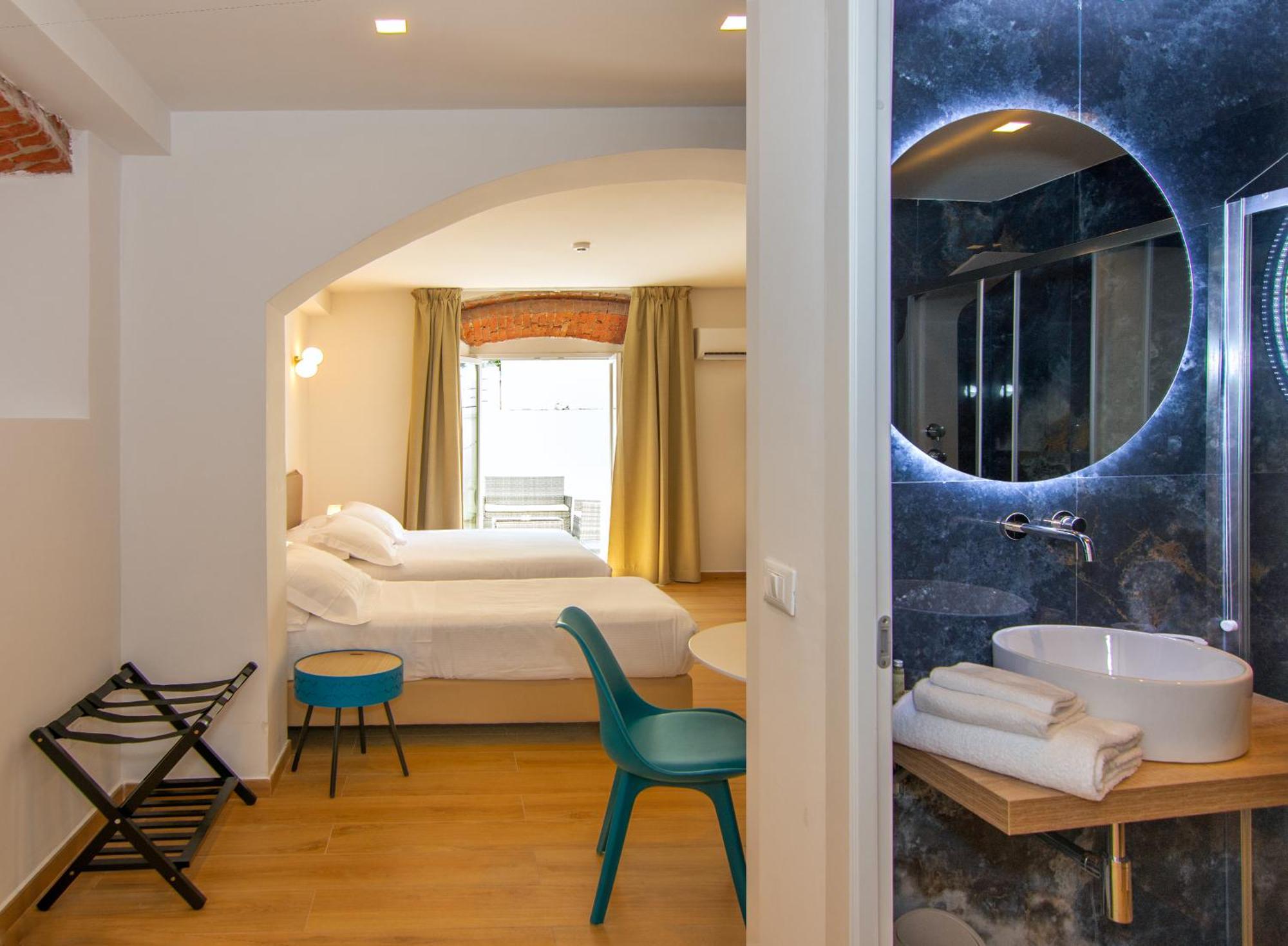 Hotel Tirreno Marina di Massa Eksteriør billede