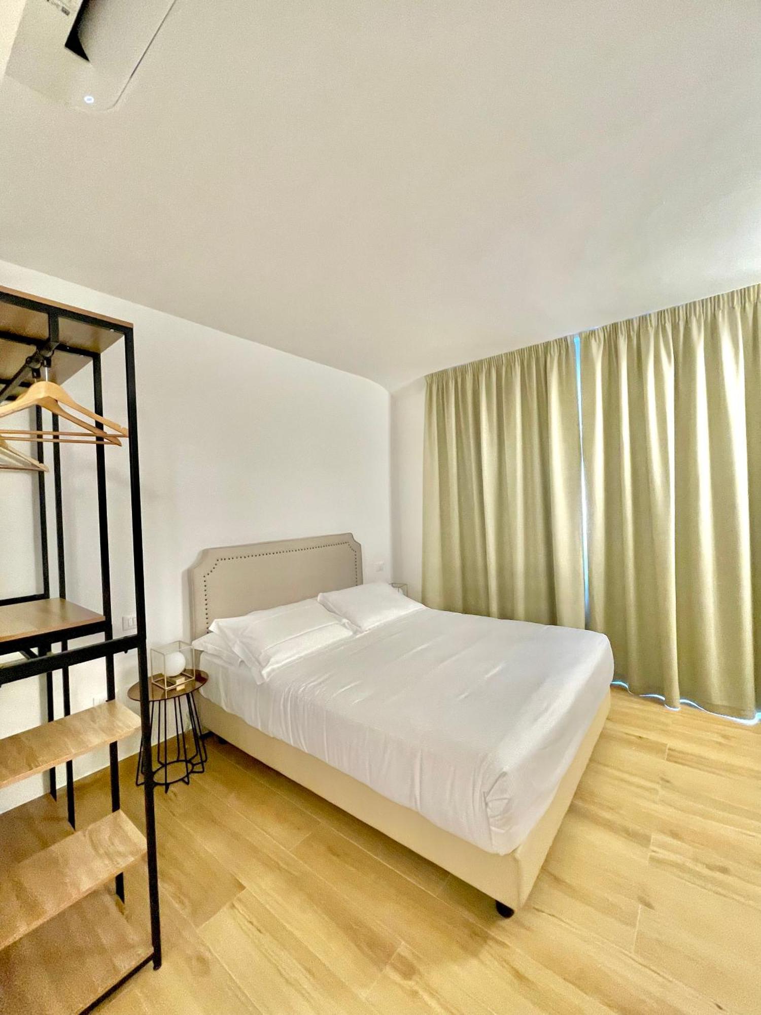 Hotel Tirreno Marina di Massa Eksteriør billede