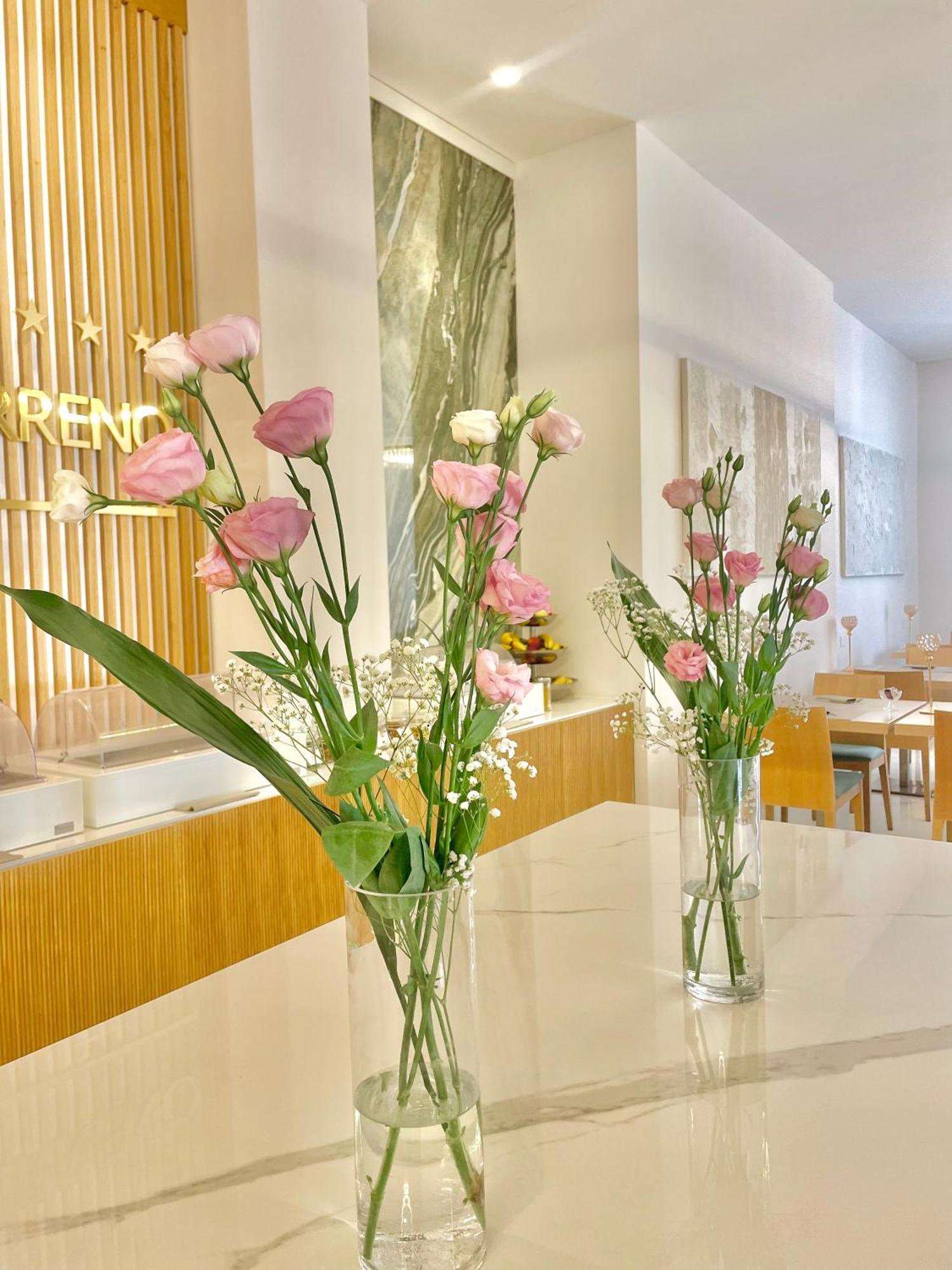 Hotel Tirreno Marina di Massa Eksteriør billede